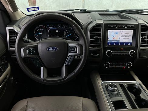 Used 2020 Ford Expedition XLT w/ Equipment Group 202A image 14