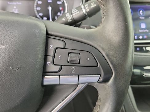 Used 2024 Cadillac XT6 Luxury FWD image 25