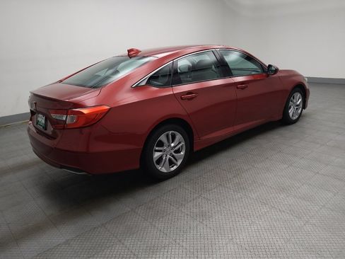 Used 2018 Honda Accord LX image 10