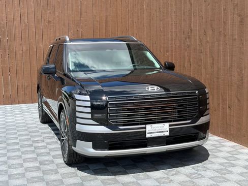 Used 2026 Hyundai Palisade Calligraphy AWD/4WD image 15