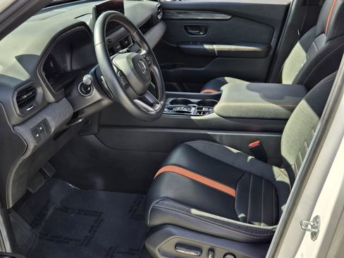 Certified 2026 Honda Passport TrailSport image 11