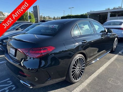 Used 2025 Mercedes-Benz C 300 Sedan image 5