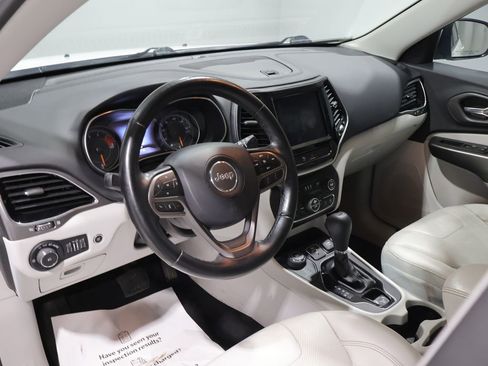 Certified 2020 Jeep Cherokee Limited AWD/4WD image 15