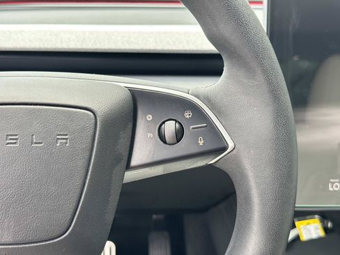 Used 2025 Tesla Model 3 Long Range RWD image 17