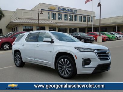 Used 2023 Chevrolet Traverse Premier