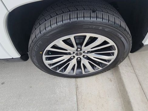 Used 2022 Jeep Grand Wagoneer Series III image 44