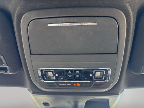 Used 2021 Lincoln Corsair Reserve AWD/4WD image 55