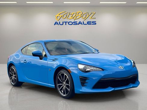 Used 2020 Toyota 86 image 2