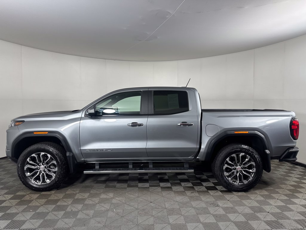 Used 2026 GMC Canyon Denali AWD/4WD image 2