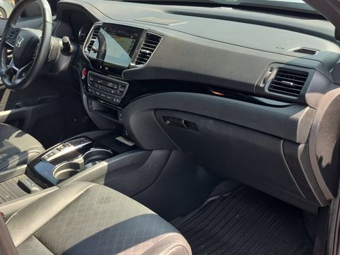 Certified 2023 Honda Passport Elite image 28