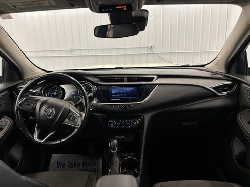 Used 2020 Buick Encore GX Select w/ Sport Touring Package AWD/4WD image 32
