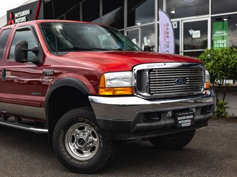 Used 2001 Ford F250 XLT AWD/4WD image 3