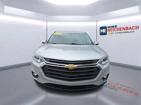 Used 2020 Chevrolet Traverse LT FWD image 9