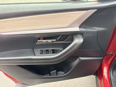 Used 2024 MAZDA CX-90 3.3 Turbo w/ Preferred Package image 19