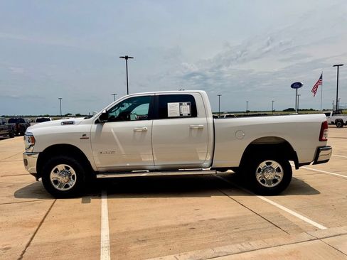 Used 2021 RAM 2500 Big Horn AWD/4WD image 4