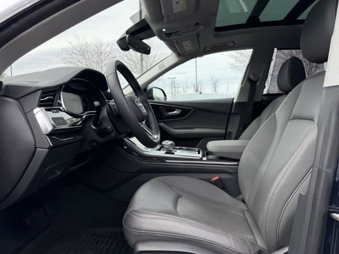Used 2025 Audi Q8 Premium Plus w/ Premium Plus Package image 14