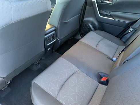 Used 2025 Toyota RAV4 XLE AWD/4WD image 14