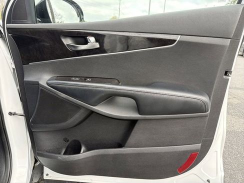 Used 2016 Kia Sorento EX w/ EX Premium Package image 14
