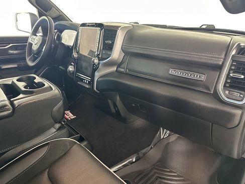 Used 2025 RAM 1500 Laramie image 34