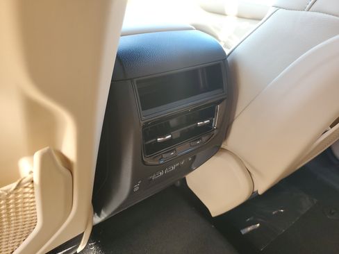 New 2025 Jeep Grand Cherokee Limited image 12