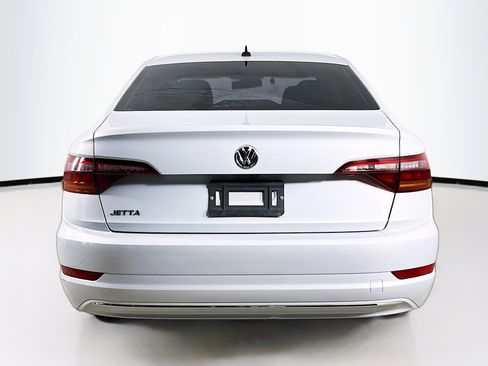 Used 2019 Volkswagen Jetta R-Line FWD image 29