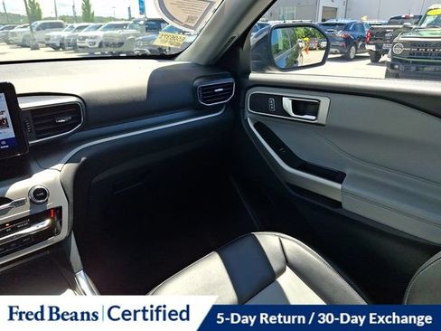 Certified 2023 Ford Explorer XLT w/ Equipment Group 202A AWD/4WD image 17