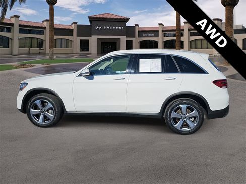 Used 2022 Mercedes-Benz GLC 300 4MATIC w/ Premium Package Lite image 5