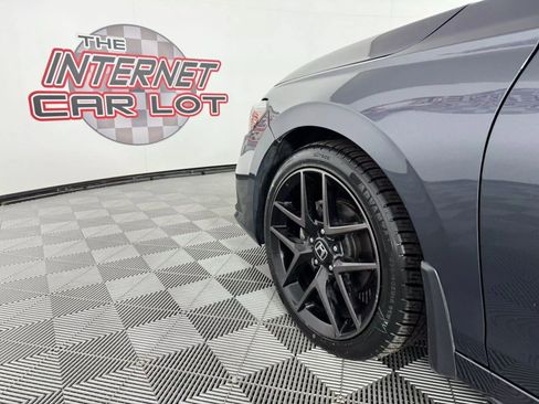 Used 2023 Honda Civic Sport Touring image 25