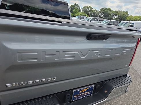 Used 2024 Chevrolet Silverado 1500 LT AWD/4WD image 28