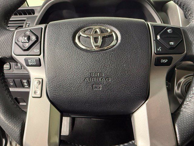 Used 2016 Toyota 4Runner Limited RWD image 21