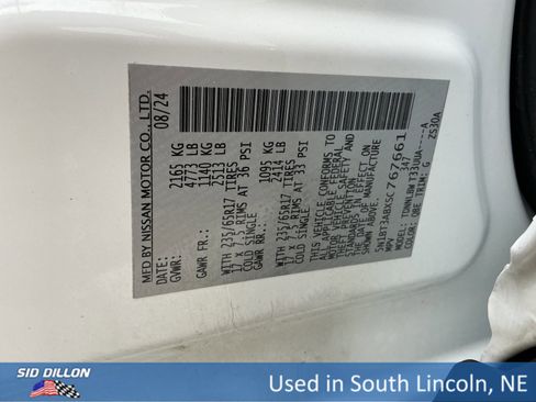 Used 2025 Nissan Rogue S image 14