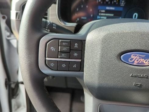 Used 2025 Ford F150 Lariat w/ Equipment Group 501A Mid AWD/4WD image 12