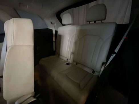 Used 2019 Audi Q7 3.0T Premium Plus w/ Premium Plus Package image 24