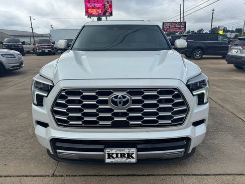 Used 2024 Toyota Sequoia Capstone AWD/4WD image 8