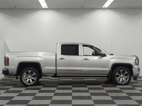 Used 2017 GMC Sierra 1500 Denali AWD/4WD image 8