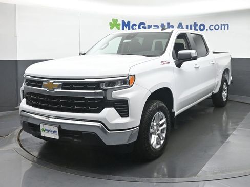 New 2026 Chevrolet Silverado 1500 LT w/ Z71 Off-Road Package AWD/4WD image 21