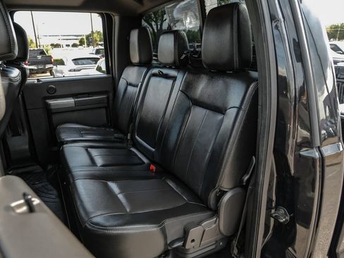 Used 2015 Ford F250 Lariat w/ Lariat Ultimate Package AWD/4WD image 44