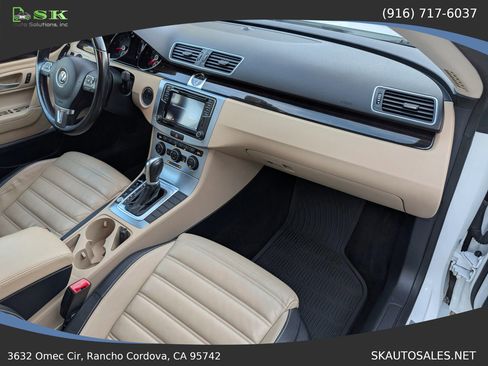 Used 2017 Volkswagen CC R-Line Executive image 18