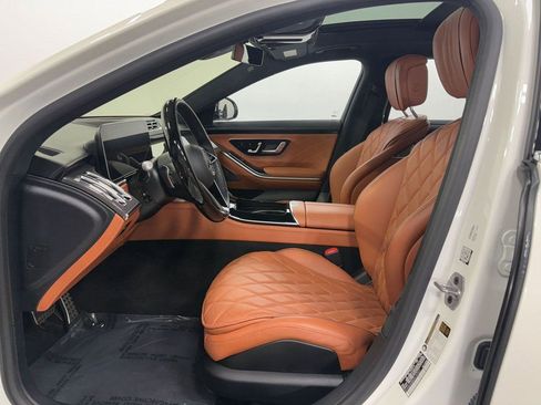 Certified 2023 Mercedes-Benz S 580e 4MATIC Sedan w/ AMG Line image 8