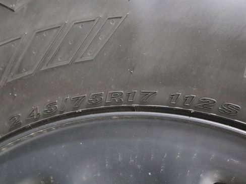 Used 2025 Jeep Wrangler Sport image 45