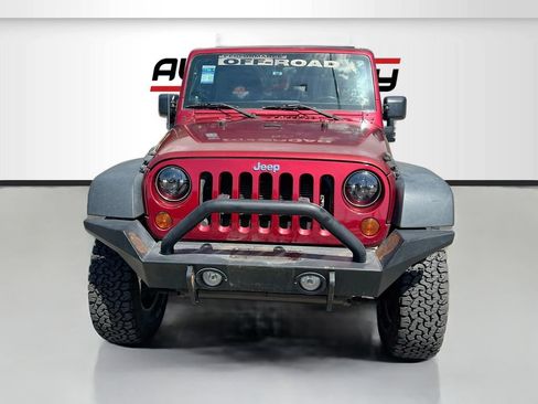 Used 2012 Jeep Wrangler Unlimited Sport AWD/4WD image 2