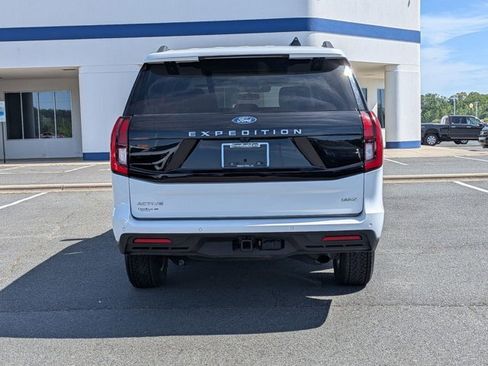 Certified 2025 Ford Expedition Max Active AWD/4WD image 5