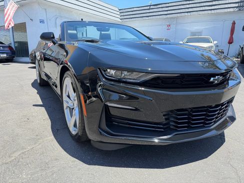 Used 2023 Chevrolet Camaro SS RWD image 9