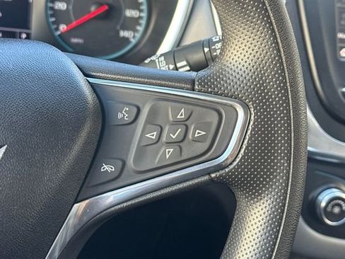 Used 2019 Chevrolet Equinox LS image 35