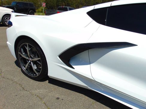 Used 2022 Chevrolet Corvette Stingray Preferred Cpe w/ Z51 Performance Package image 40