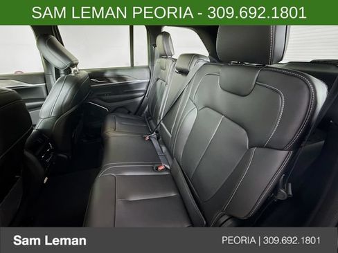 New 2026 Jeep Grand Cherokee Limited w/ Limited Altitude Package AWD/4WD image 25