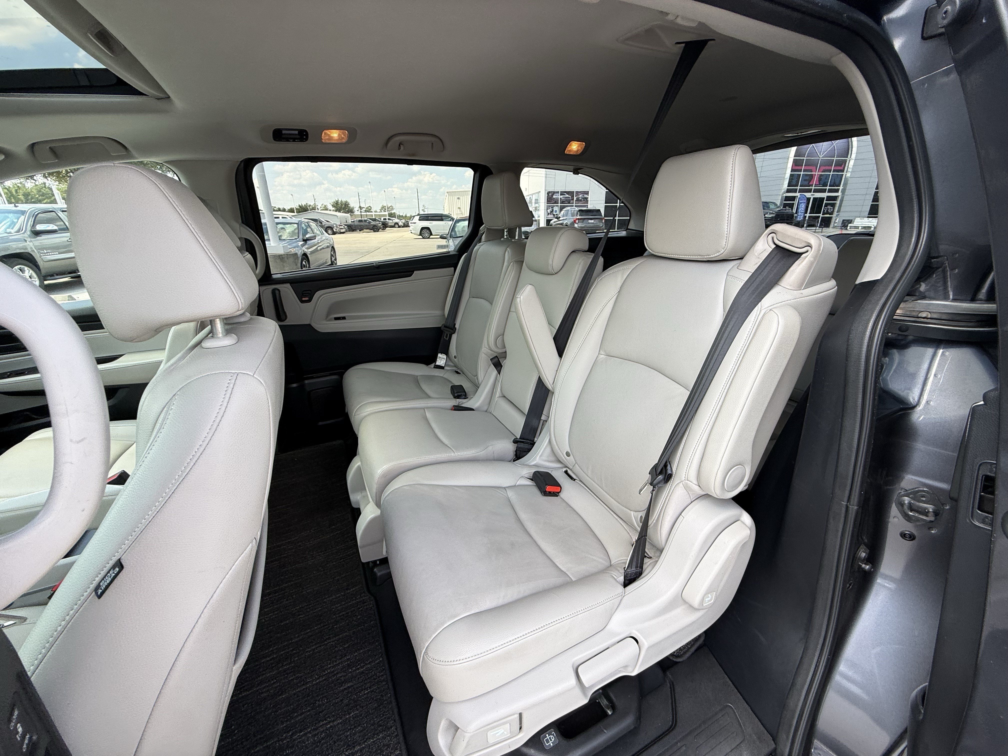 Used 2025 Honda Odyssey EX-L image 30