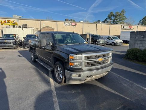 Used 2014 Chevrolet Silverado 1500 LTZ Z71 w/ LTZ Plus Package image 2
