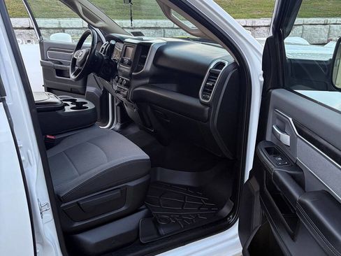 Used 2019 RAM 3500 Big Horn image 9