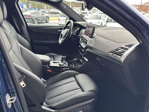 Certified 2023 BMW X4 xDrive30i w/ Premium Package image 10